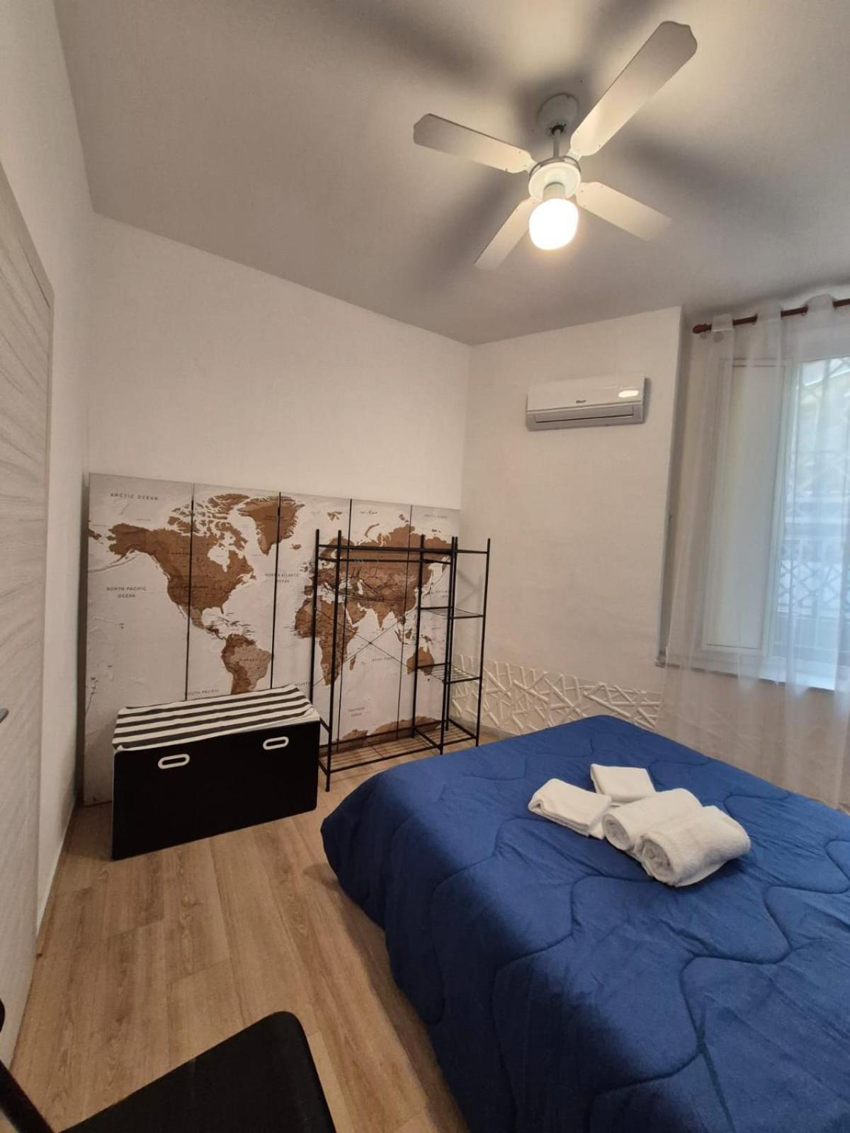A Casa Di Ilaria Apartment Naples Luaran gambar