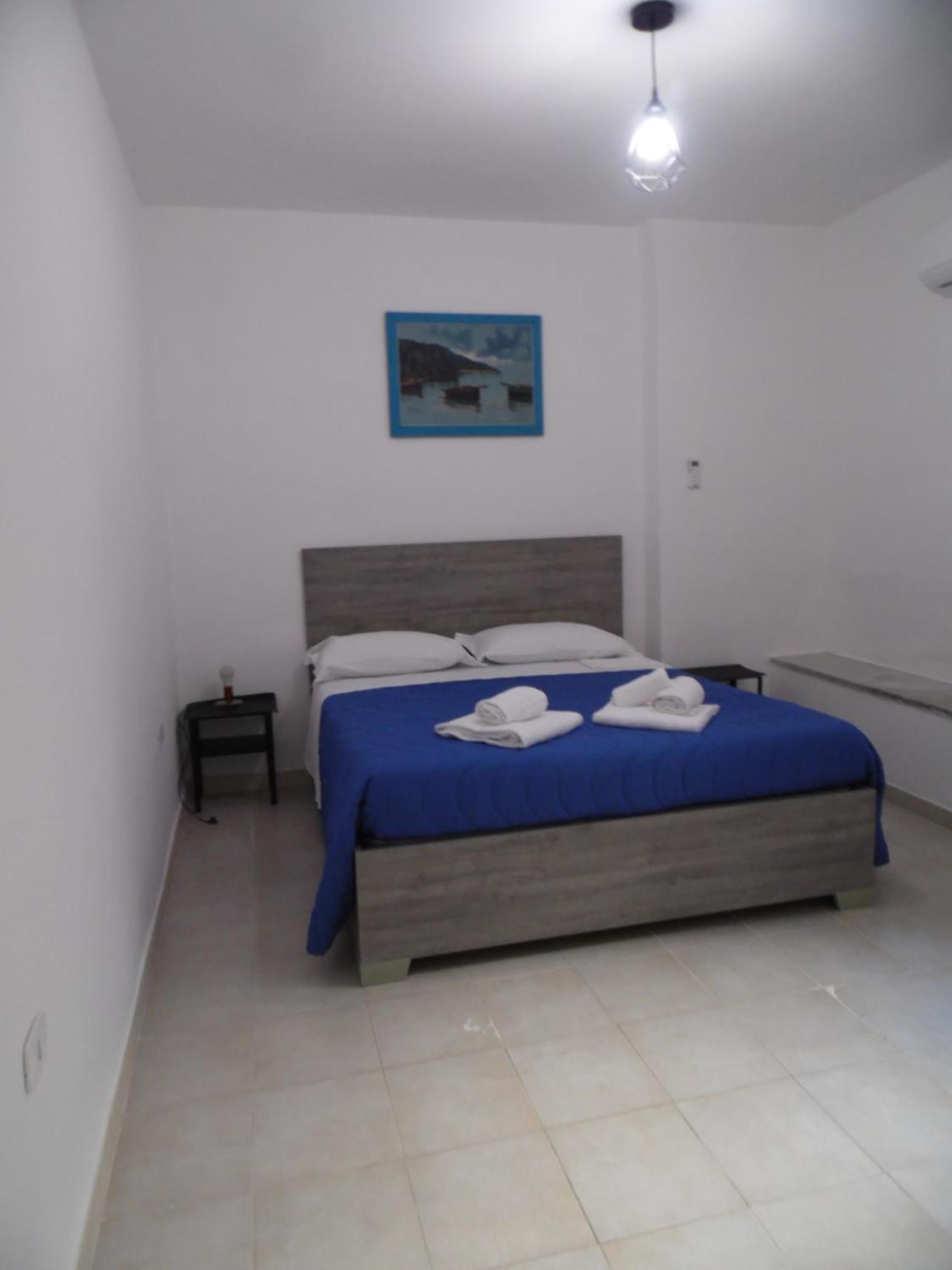 A Casa Di Ilaria Apartment Naples Luaran gambar